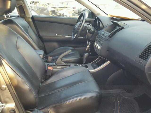 1N4BL11E85C317441 - 2005 NISSAN ALTIMA SE SILVER photo 5