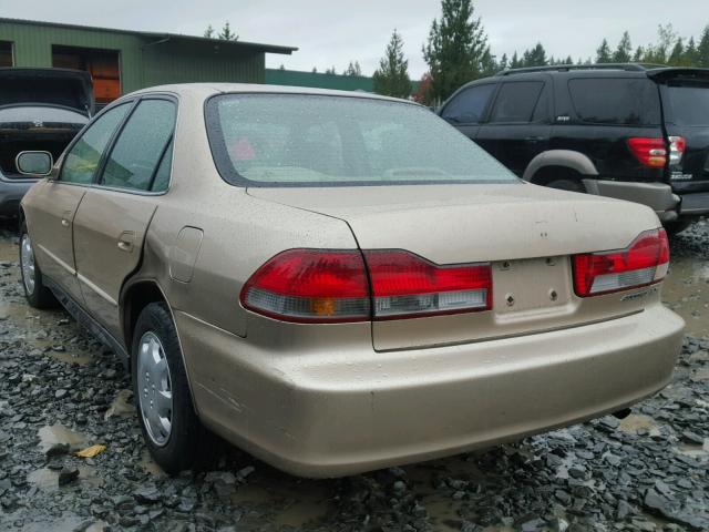 1HGCG564X1A063359 - 2001 HONDA ACCORD GOLD photo 3