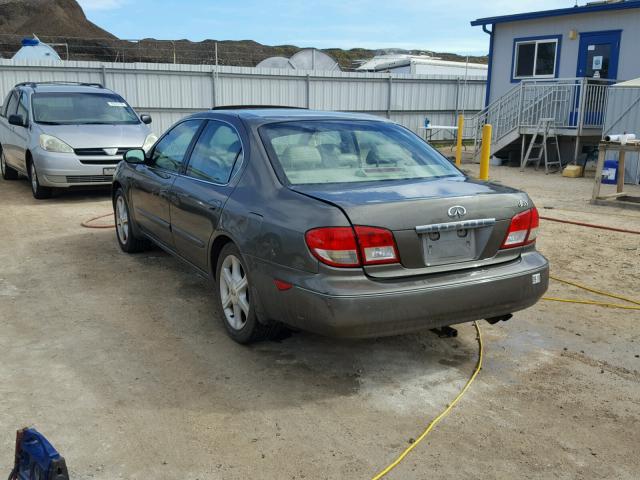 JNKDA31A82T013702 - 2002 INFINITI I35 SILVER photo 3