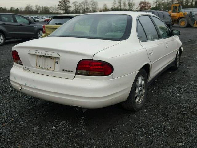 1G3WH52H42F211690 - 2002 OLDSMOBILE INTRIGUE G WHITE photo 4