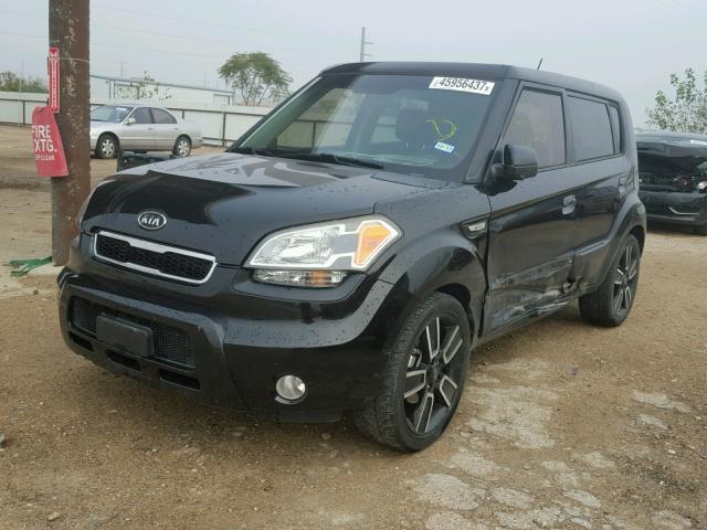 KNDJT2A26A7124760 - 2010 KIA SOUL + BLACK photo 2