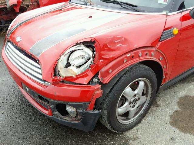 WMWMF33597TL68269 - 2007 MINI COOPER RED photo 9