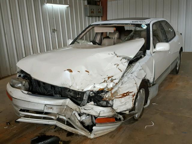 JT8UF22E7S0009302 - 1995 LEXUS LS 400 WHITE photo 2