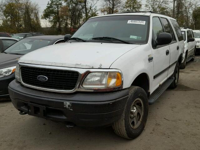 1FMPU16L21LB61472 - 2001 FORD EXPEDITION WHITE photo 2