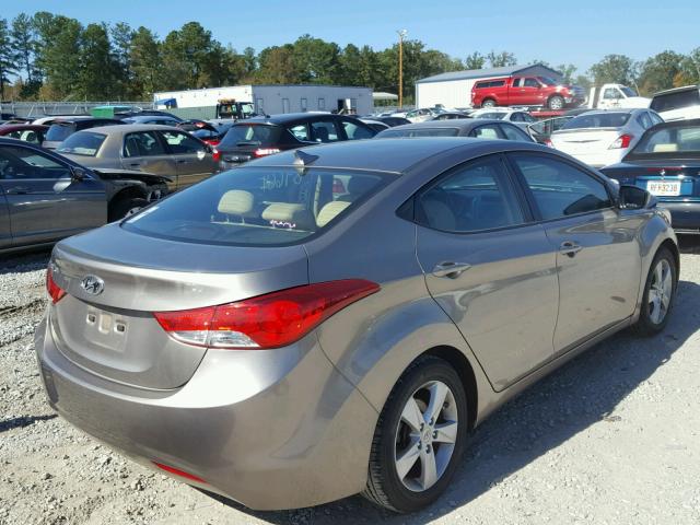 5NPDH4AE3DH416564 - 2013 HYUNDAI ELANTRA GL TAN photo 4