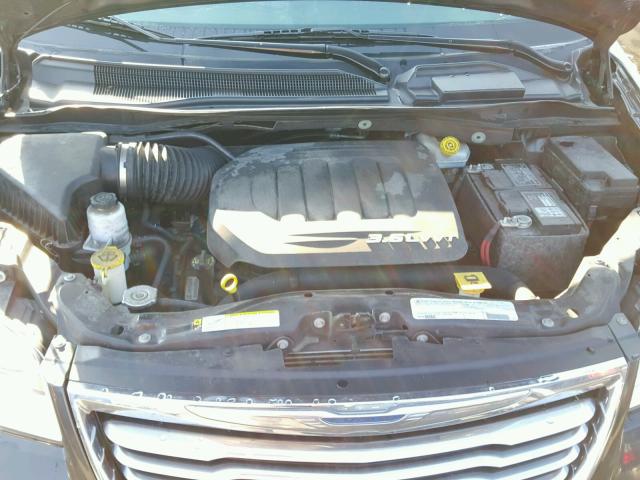 2C4RC1BG0CR362161 - 2012 CHRYSLER TOWN & COU BLACK photo 7