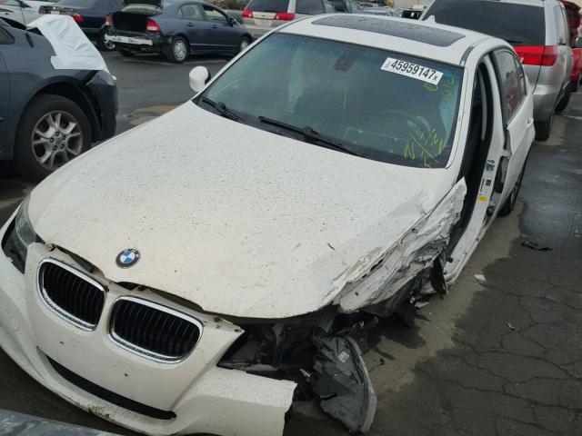 WBAPH53579A435629 - 2009 BMW 328 I SULE WHITE photo 2