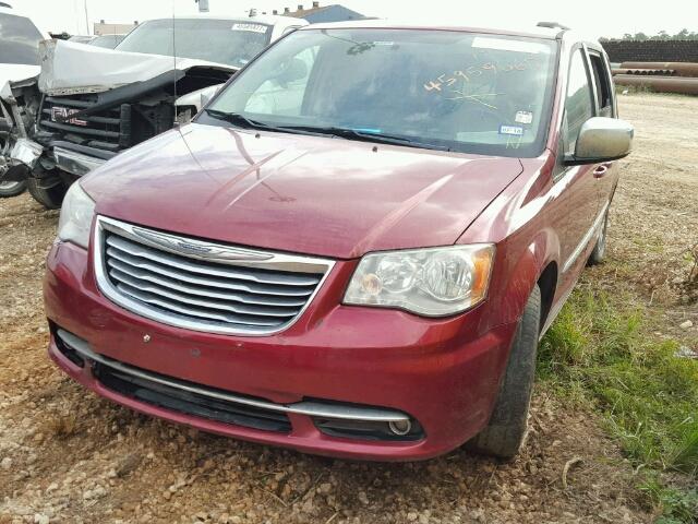 2C4RC1CGXCR278914 - 2012 CHRYSLER TOWN & COU MAROON photo 2