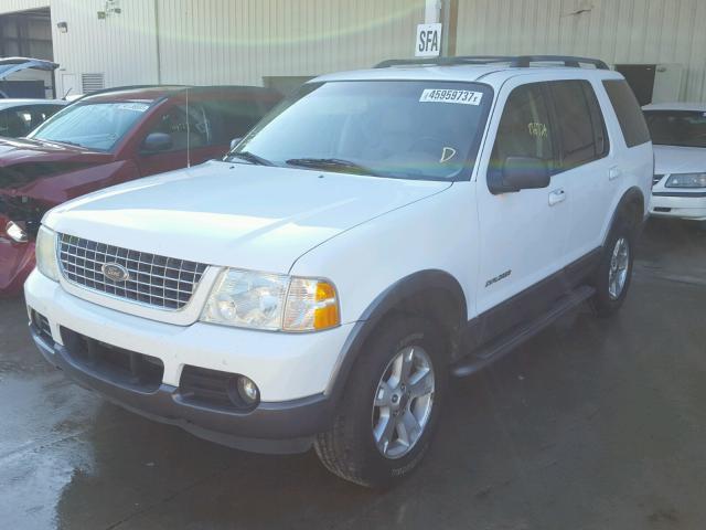 1FMZU63K04UA10629 - 2004 FORD EXPLORER WHITE photo 2