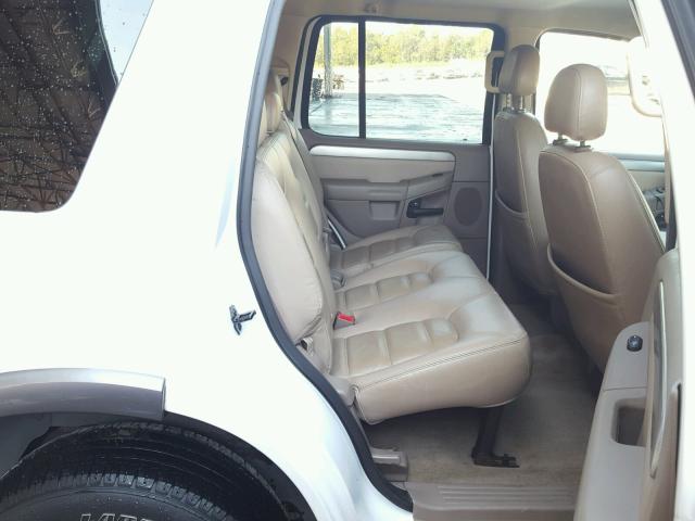 1FMZU63K04UA10629 - 2004 FORD EXPLORER WHITE photo 6