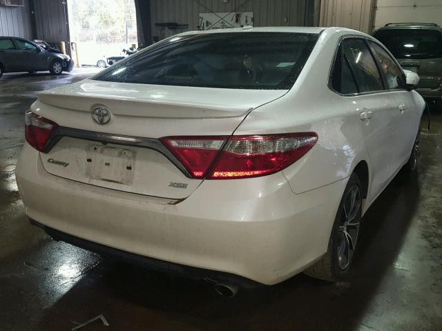 4T1BF1FKXFU100948 - 2015 TOYOTA CAMRY LE WHITE photo 4