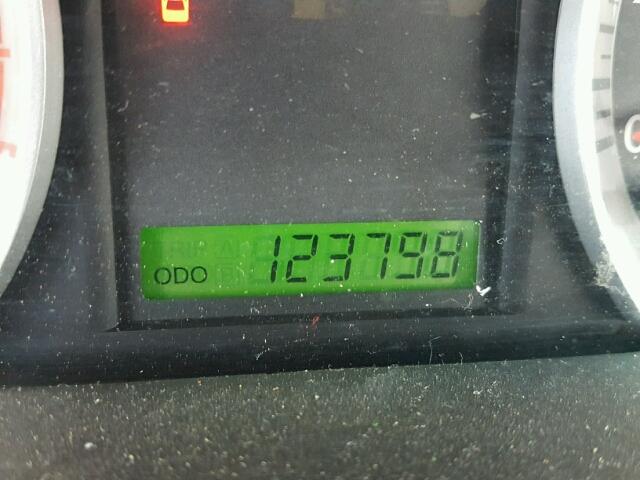 KL1TD56E29B375172 - 2009 CHEVROLET AVEO LS SILVER photo 8