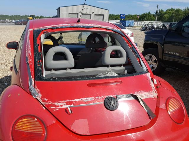 3VWCB21CX1M438774 - 2001 VOLKSWAGEN NEW BEETLE 红色 照片 9