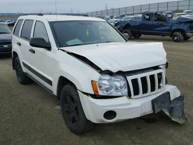 1J4GR48K65C623608 - 2005 JEEP GRAND CHER WHITE photo 1