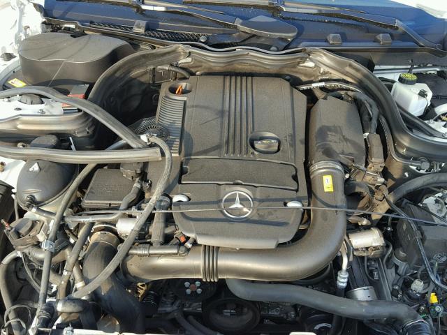 WDDGJ4HB1DF979500 - 2013 MERCEDES-BENZ C 250 WHITE photo 7