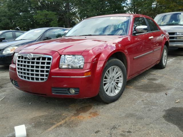 2C3CA5CV4AH325086 - 2010 CHRYSLER 300 TOURIN MAROON photo 2