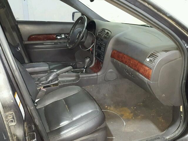 1LNHM87A52Y610707 - 2002 LINCOLN LS შავი ფოტო 5