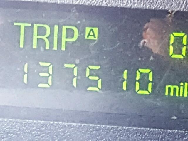 1LNHM87A52Y610707 - 2002 LINCOLN LS შავი ფოტო 8