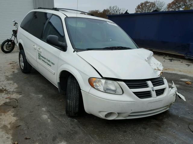 2D4GP44L77R188198 - 2007 DODGE GRAND CARA WHITE photo 1