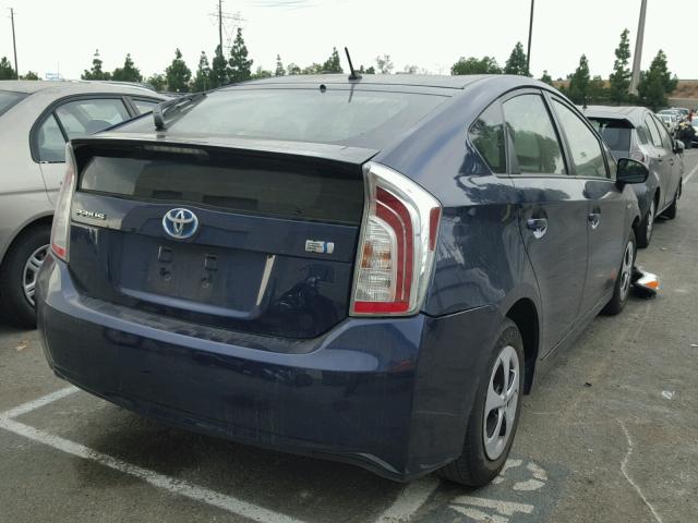 JTDKN3DU5D1719415 - 2013 TOYOTA PRIUS 蓝色 照片 4