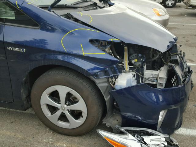 JTDKN3DU5D1719415 - 2013 TOYOTA PRIUS 蓝色 照片 9