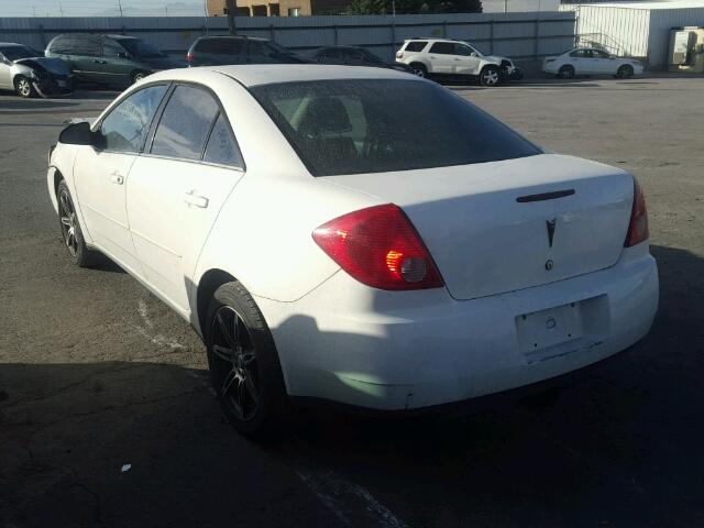 1G2ZG528354145086 - 2005 PONTIAC G6 WHITE photo 3