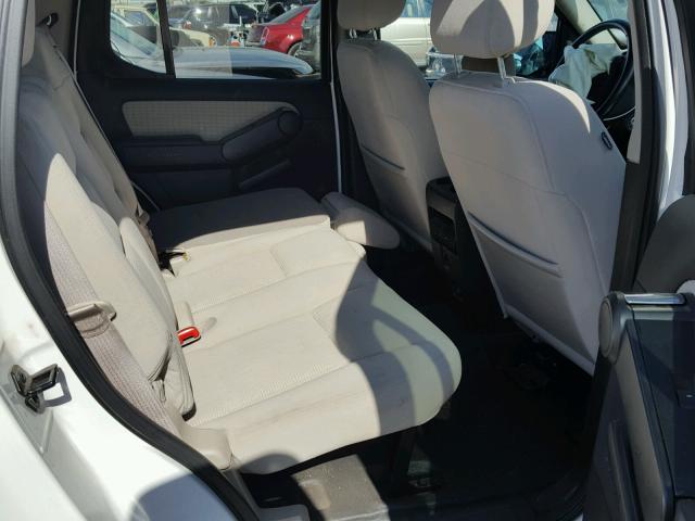 1FMEU51838UA60477 - 2008 FORD EXPLORER S WHITE photo 6