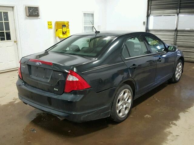 3FAHP0HG4AR376739 - 2010 FORD FUSION SE BLACK photo 4