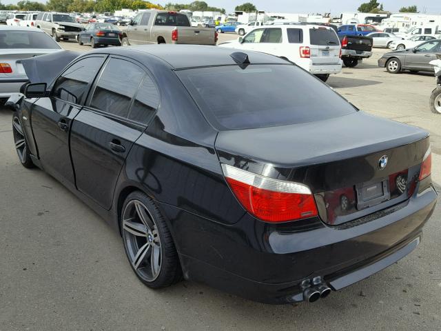 WBANB33535B115080 - 2005 BMW 545 I BLACK photo 3