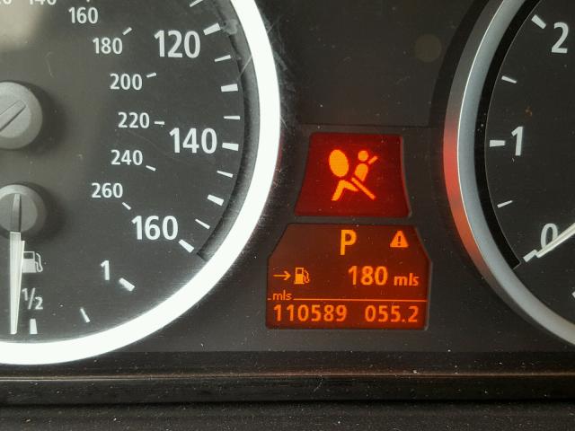 WBANB33535B115080 - 2005 BMW 545 I BLACK photo 8