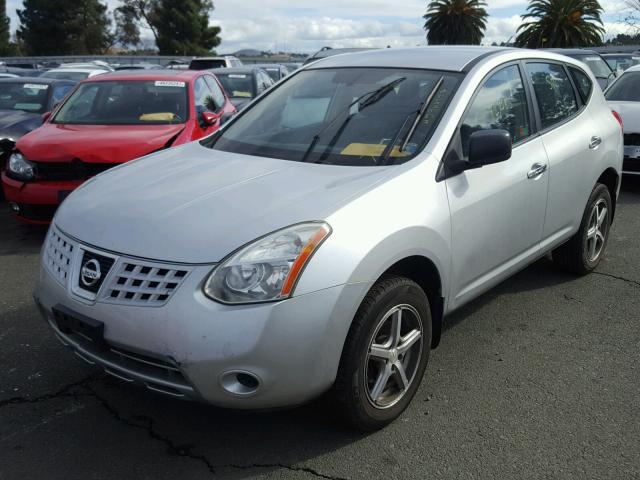 JN8AS5MV2AW105224 - 2010 NISSAN ROGUE S SILVER photo 2