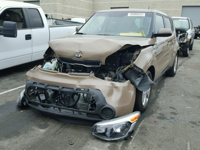 KNDJN2A21G7331835 - 2016 KIA SOUL BROWN photo 2