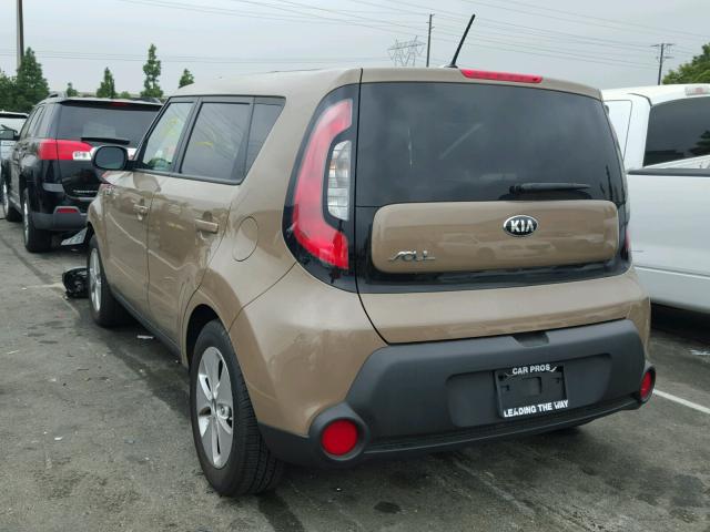 KNDJN2A21G7331835 - 2016 KIA SOUL BROWN photo 3