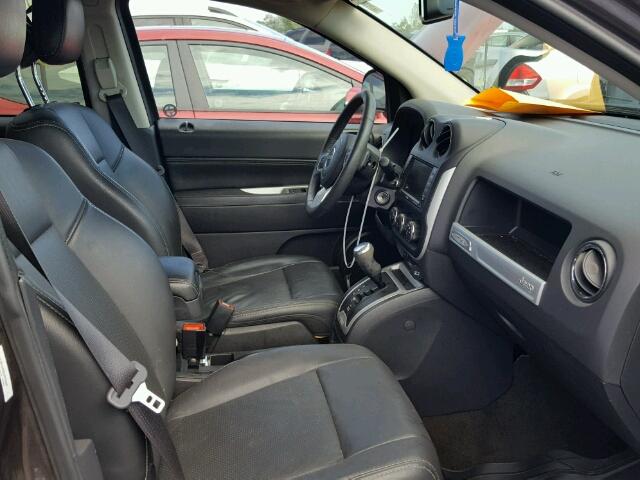 1C4NJDAB9GD626269 - 2016 JEEP COMPASS SP 灰色 照片 5