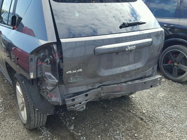 1C4NJDAB9GD626269 - 2016 JEEP COMPASS SP 灰色 照片 9