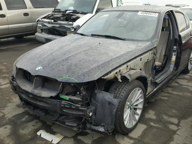 WBAPL5G50BNN22991 - 2011 BMW 335 XI Schwarz Foto 9