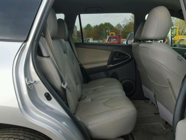 2T3BF4DV8CW205683 - 2012 TOYOTA RAV4 银色 照片 6