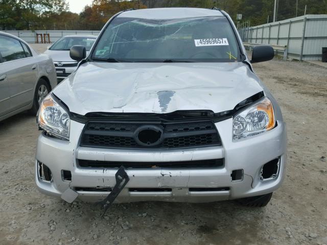 2T3BF4DV8CW205683 - 2012 TOYOTA RAV4 SILVER photo 9