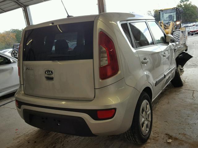 KNDJT2A54C7386452 - 2012 KIA SOUL SILVER photo 4