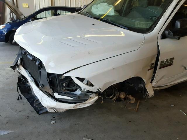 3C6UR5HL8DG526033 - 2013 RAM 2500 ST WHITE photo 9