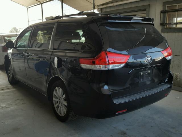 5TDDK3DC8CS040037 - 2012 TOYOTA SIENNA XLE BLACK photo 3
