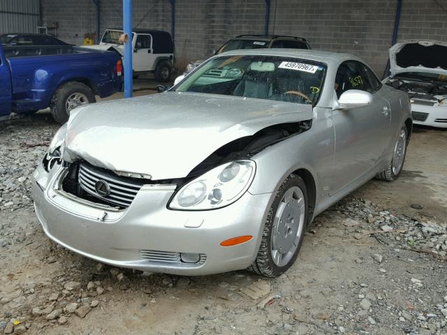 JTHFN48Y120015878 - 2002 LEXUS SC 430 SILVER photo 2