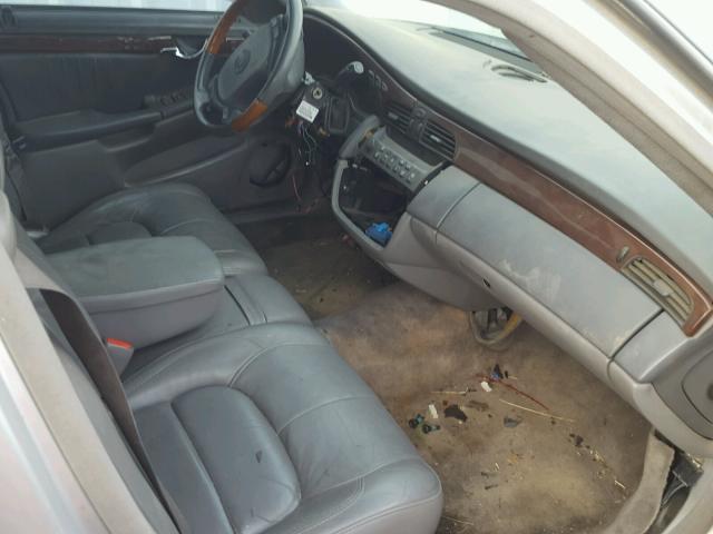 1G6KE57Y12U154668 - 2002 CADILLAC DEVILLE DH GRAY photo 5