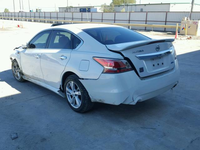 1N4AL3AP3EN239812 - 2014 NISSAN ALTIMA 2.5 WHITE photo 3