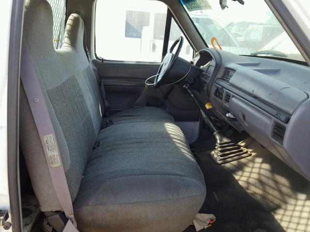 3FEKF37F5VMA54991 - 1997 FORD F350 WHITE photo 5