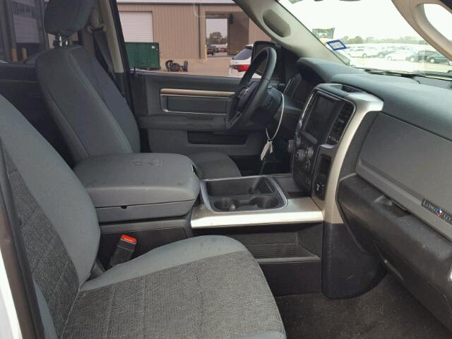 1C6RR7LT8HS569116 - 2017 RAM 1500 SLT თეთრი ფოტო 5