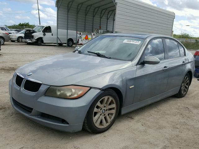 WBAVB13566KR63041 - 2006 BMW 325 BLUE photo 2