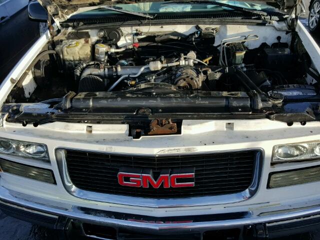 1GTGK29F9TE517705 - 1996 GMC SIERRA K25 WHITE photo 7