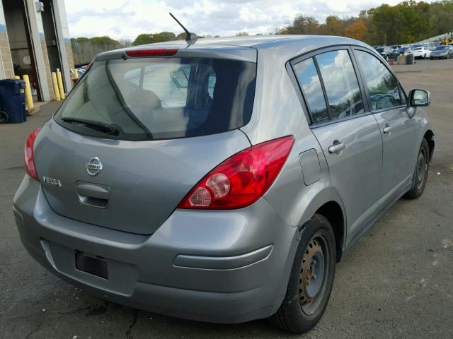 3N1BC13E77L388678 - 2007 NISSAN VERSA S GRAY photo 4