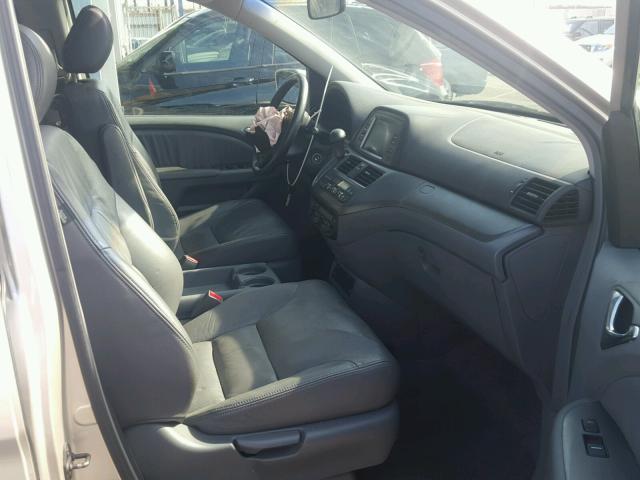 5FNRL387X6B079866 - 2006 HONDA ODYSSEY EX SILVER photo 5